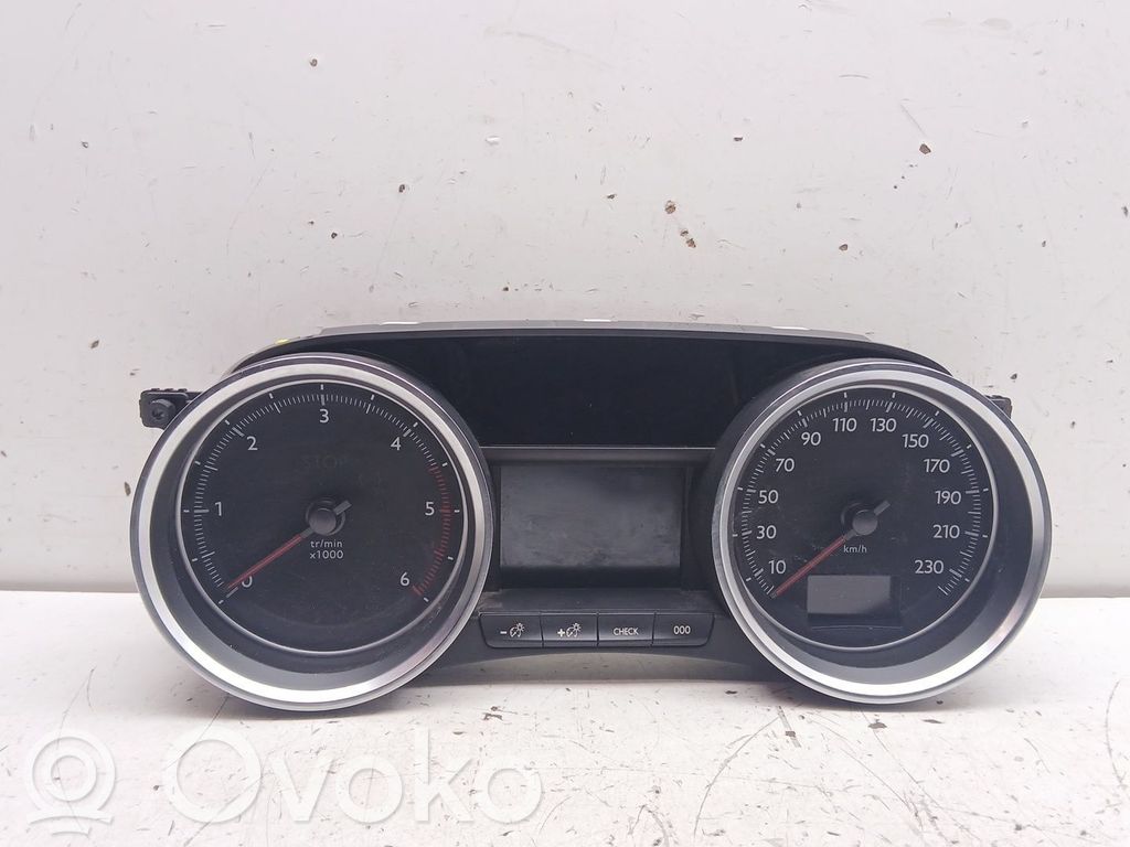 Peugeot 508 Vitezometru (grup de instrumente) 
