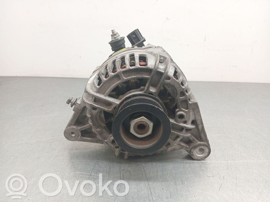 Toyota Avensis T220 Alternator 