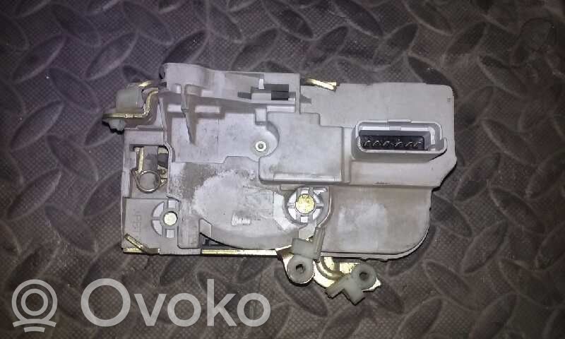 Etuoven lukko   6PIN