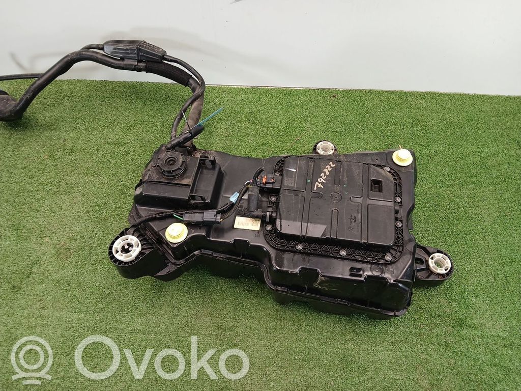 AdBlue Tank   9817601880