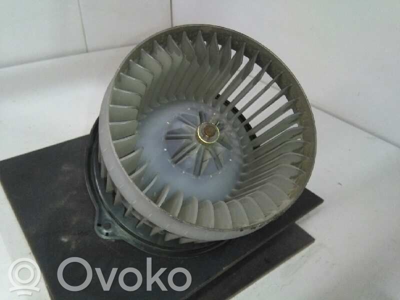 Suzuki Ignis Mazā radiatora ventilators 