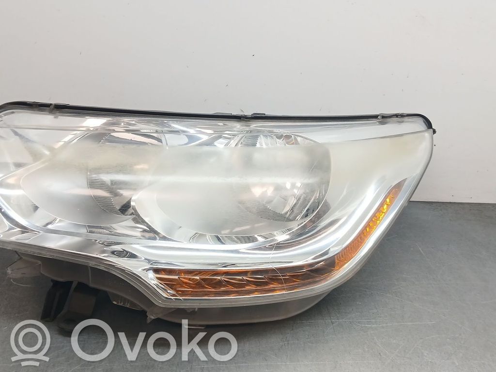 Citroen C4 II Picasso Scheinwerfer 