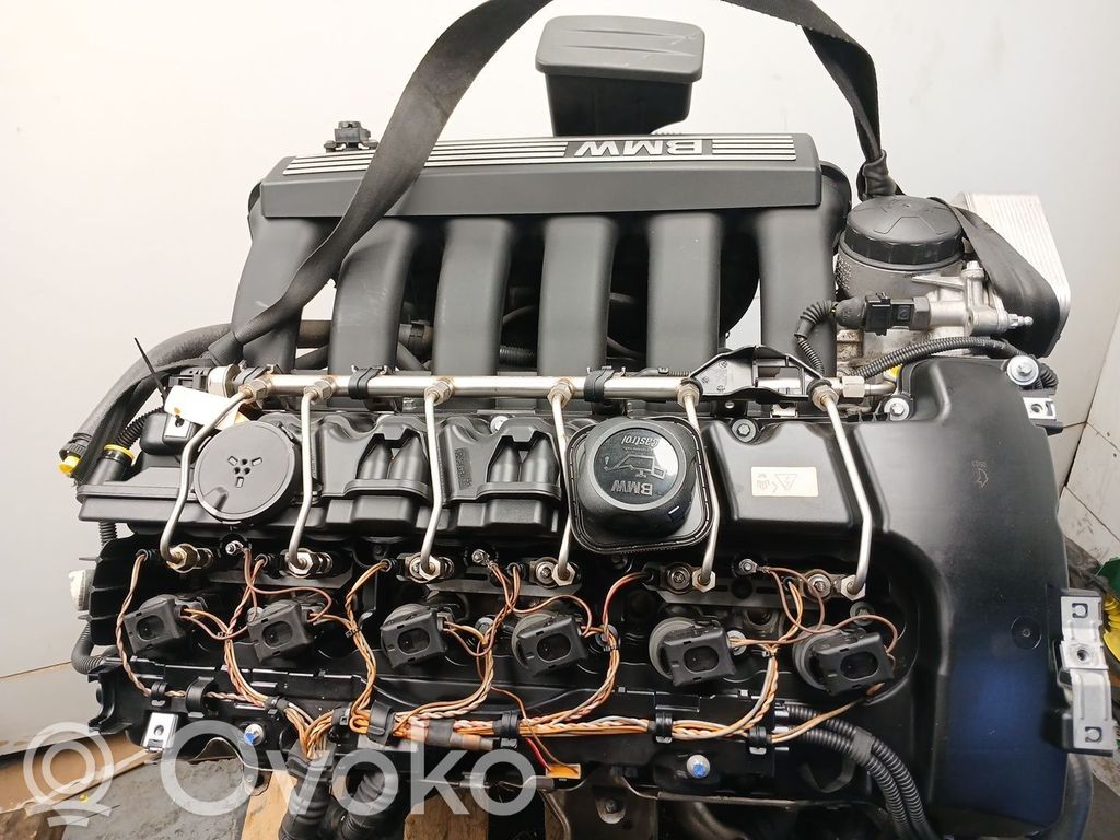 Moottori   N53B30A