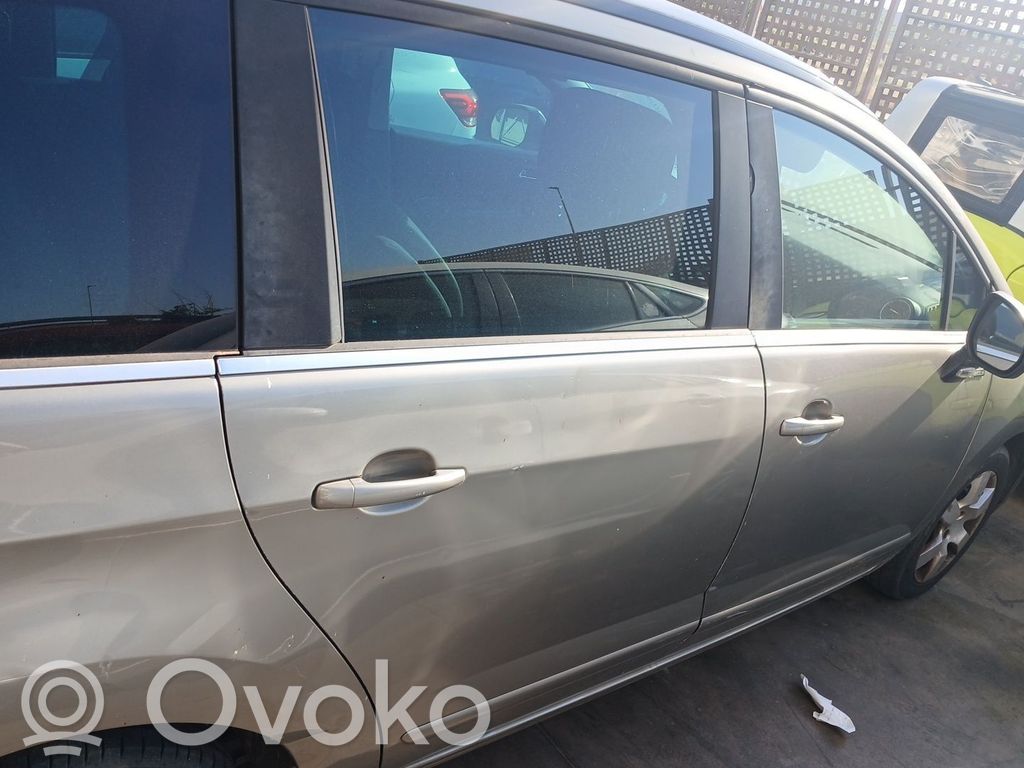 Peugeot 5008 Galinės durys 