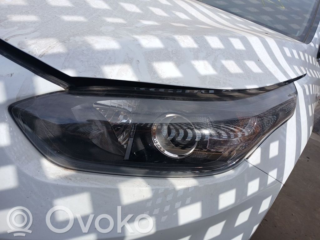 KIA Ceed Phare frontale 