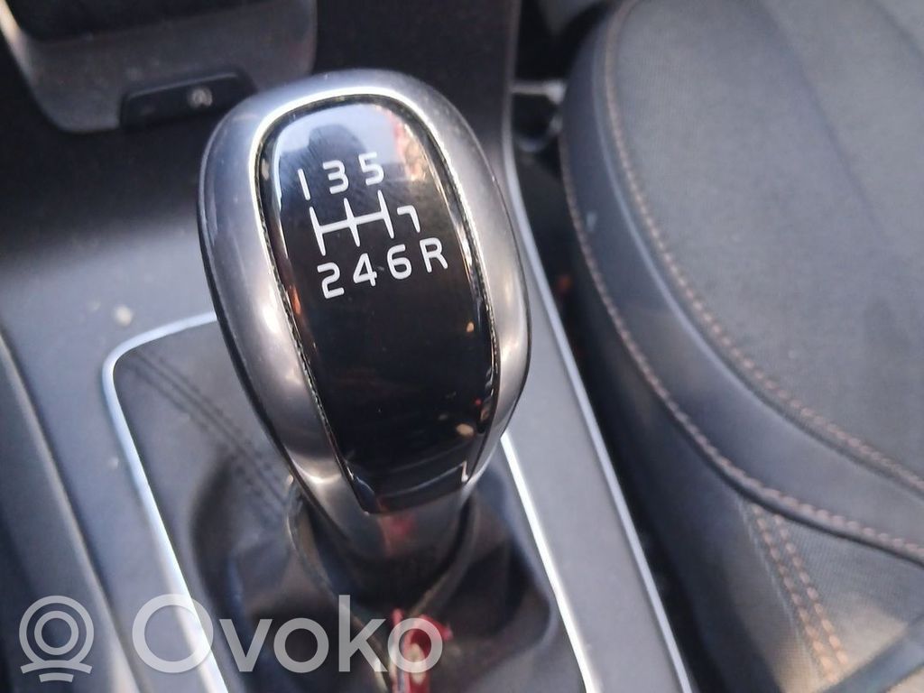 Volvo V40 Boîte de vitesses manuelle à 5 vitesses