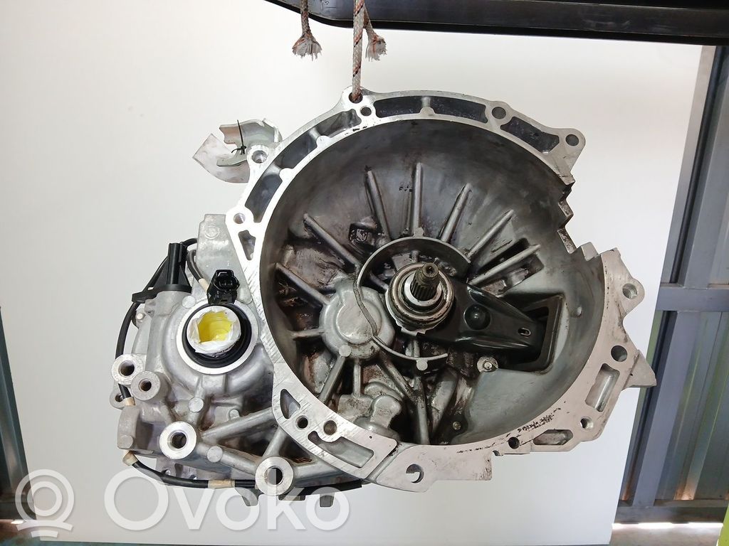 Mazda 6 Manualna 5-biegowa skrzynia biegów 