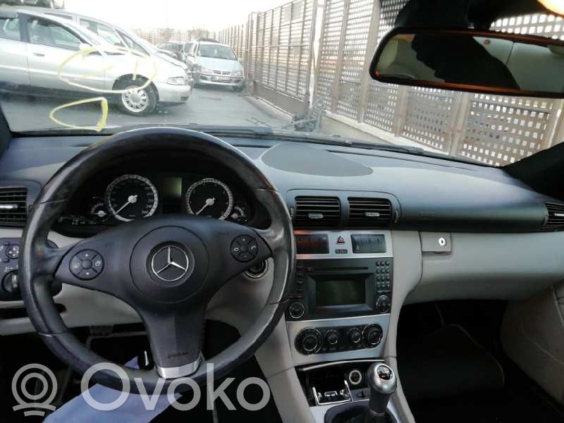 Mercedes-Benz CLC CL203 Turvatyynysarja 