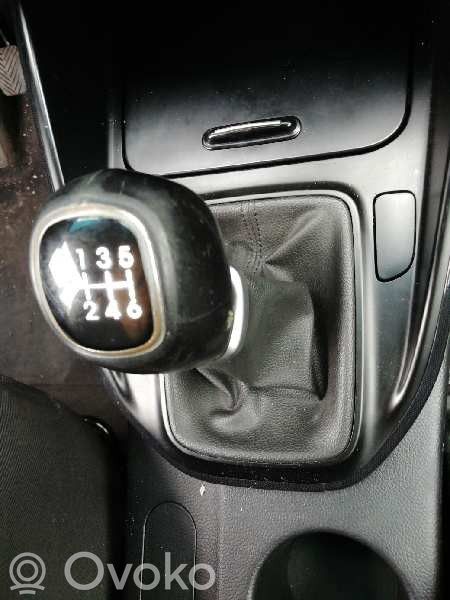 KIA Carens III Gear shift rod