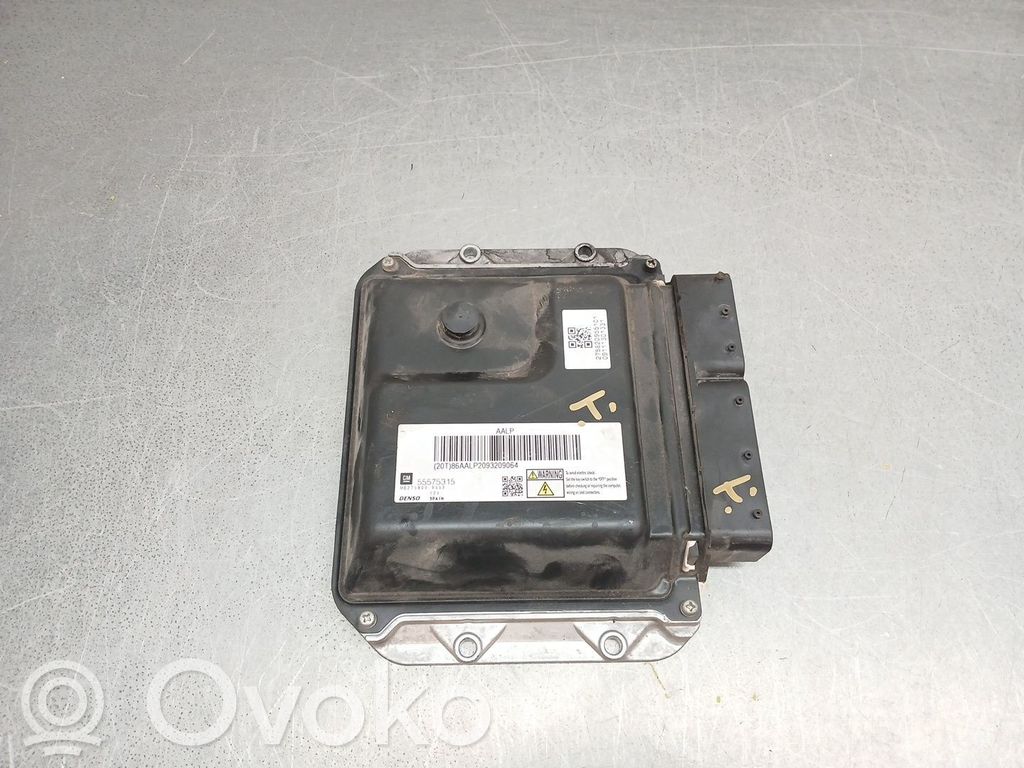 Opel Astra H Блок управления двигателем