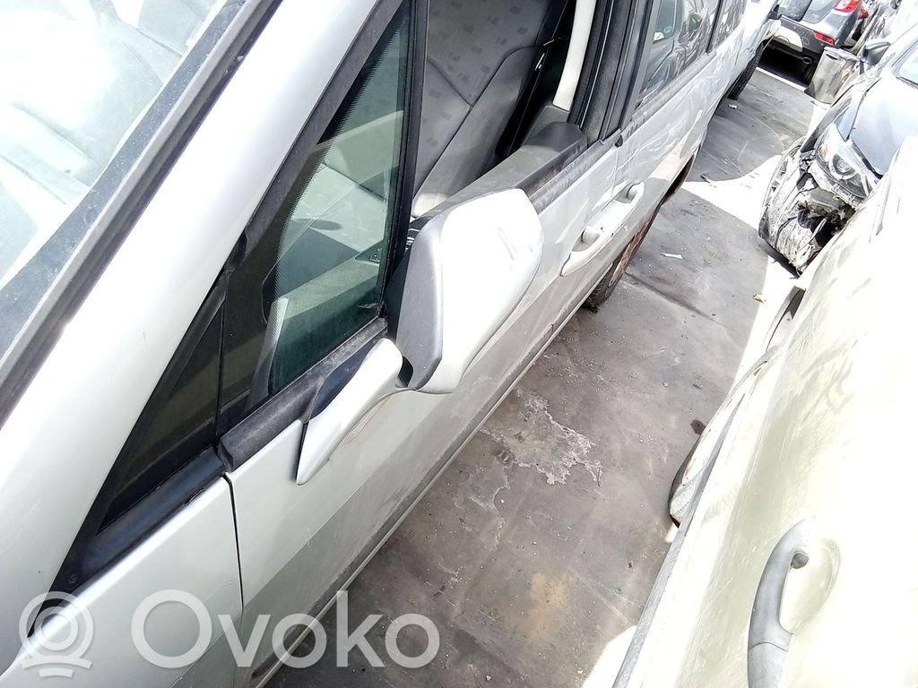 Peugeot 807 Portiera anteriore 