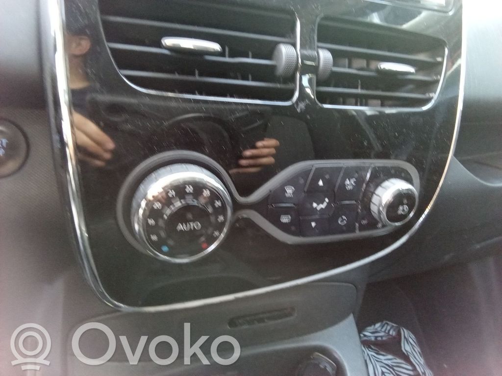 Renault Zoe Air conditioner control unit module 