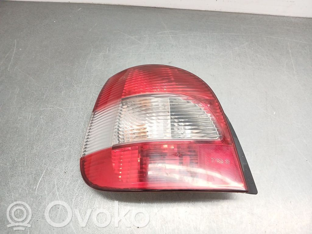 Renault Megane I Feux arrière / postérieurs 