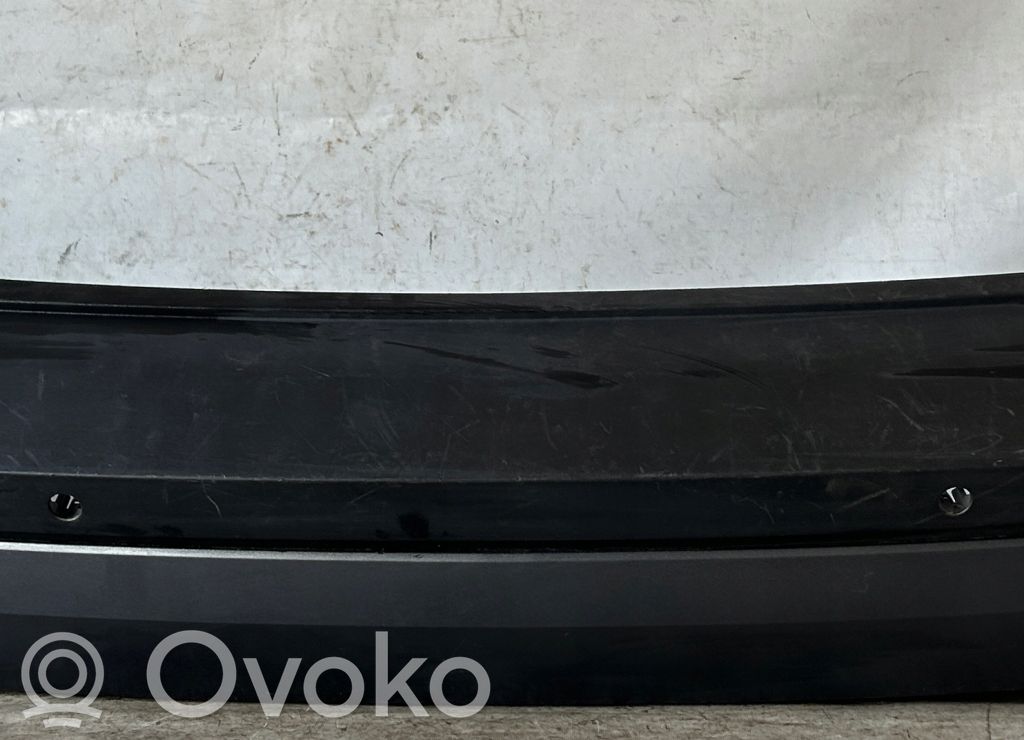 Skoda Karoq Moldura inferior del parachoques trasero 