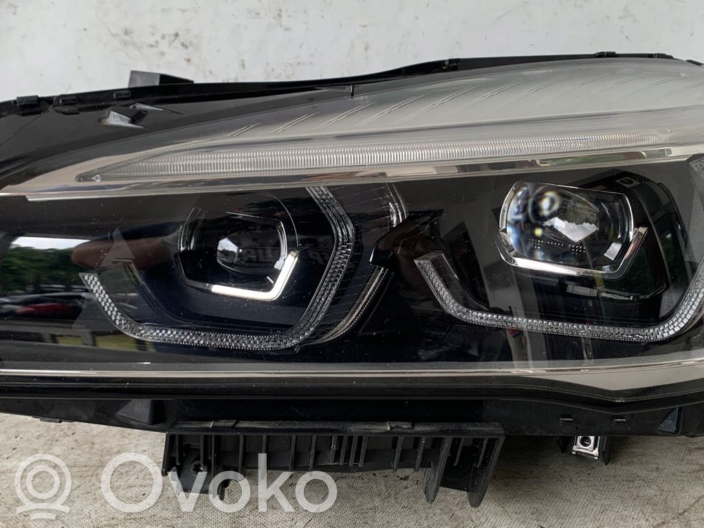 BMW 2 F45 Scheinwerfer 