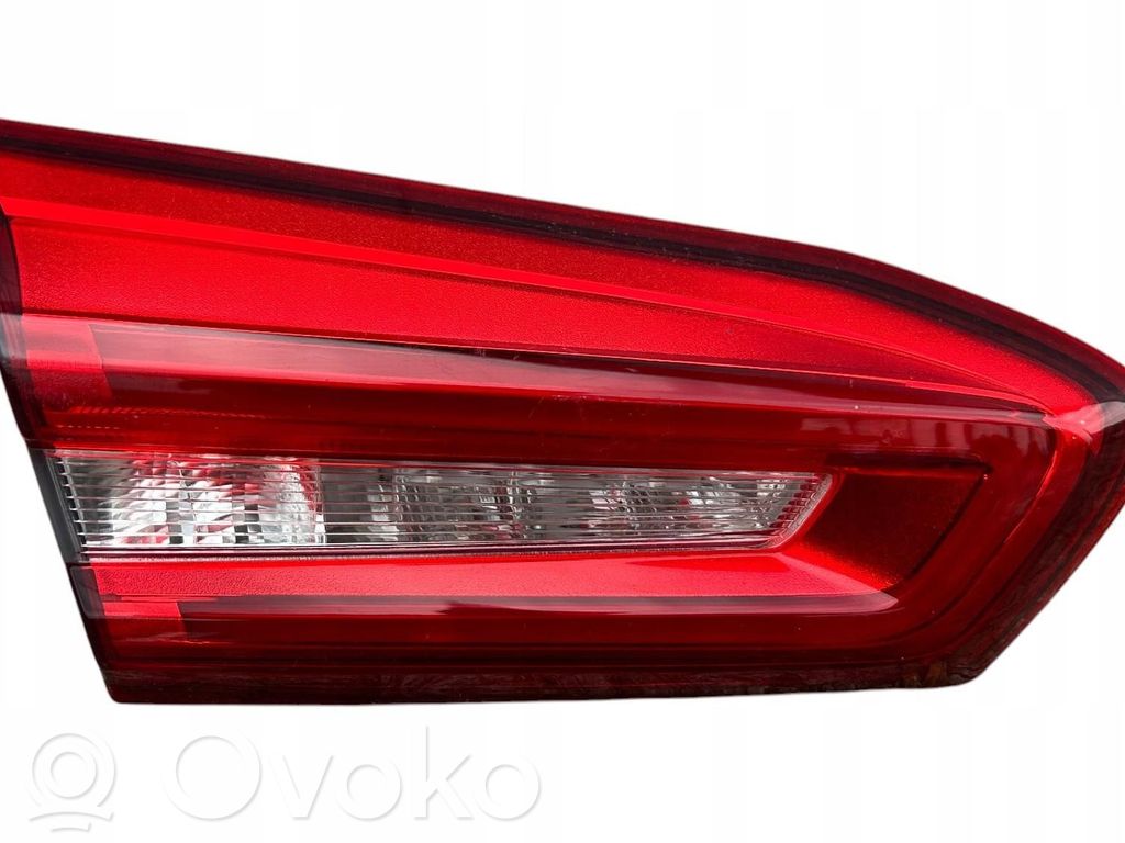 Ford Focus Takaluukun takavalot 