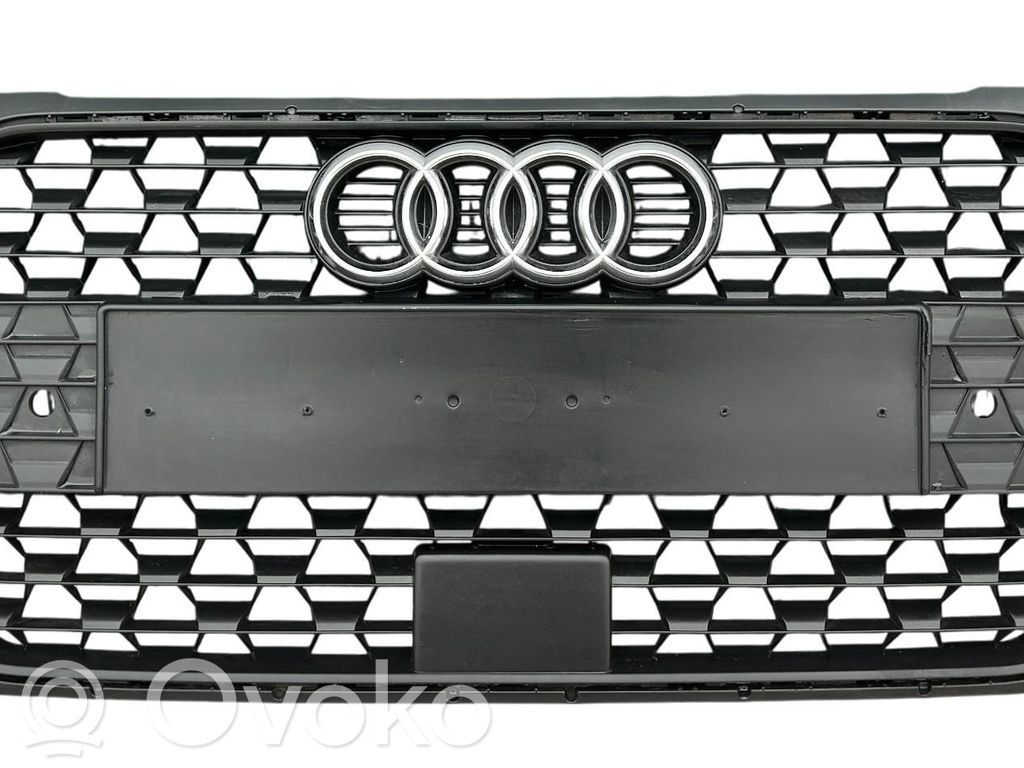 Audi A1 Front bumper upper radiator grill 