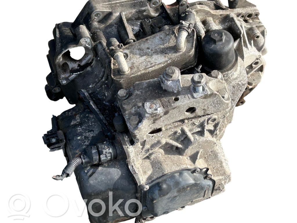 Volkswagen PASSAT B8 Caja de cambios automática 