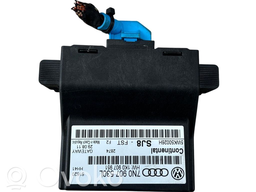 Volkswagen PASSAT B7 Gateway control module 