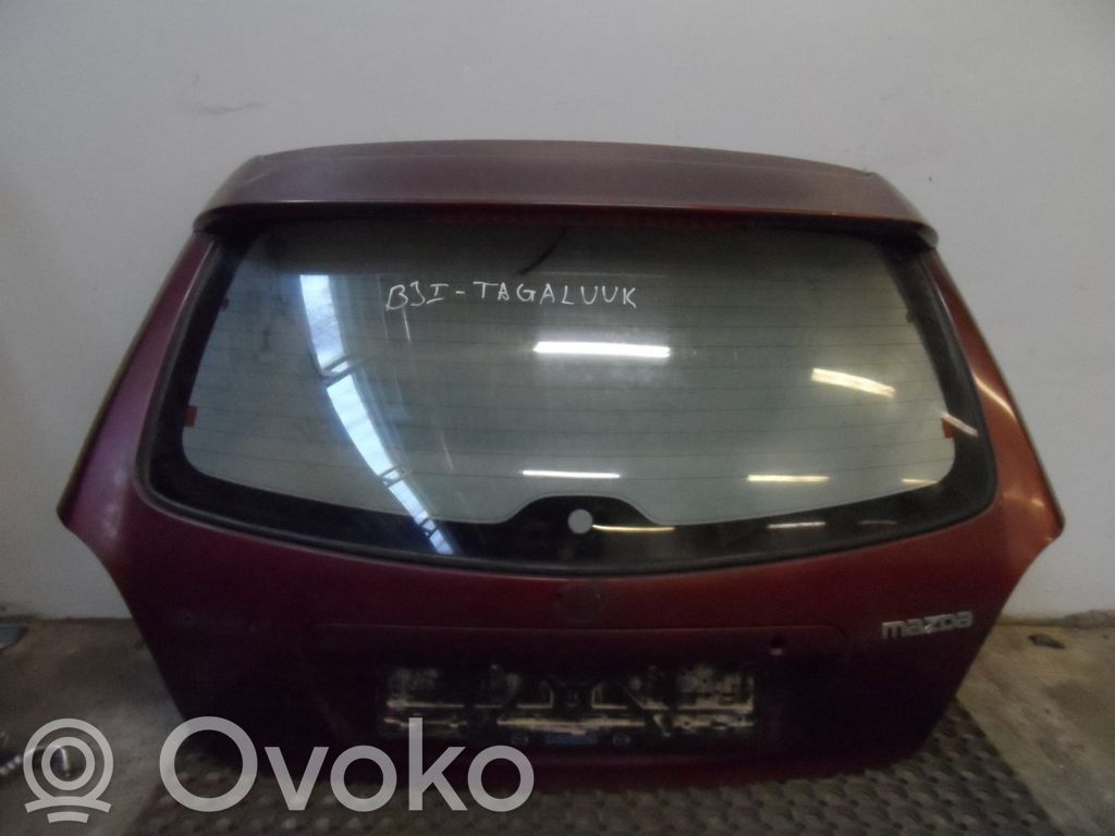 Mazda 323 F Galinis dangtis (bagažinės) 