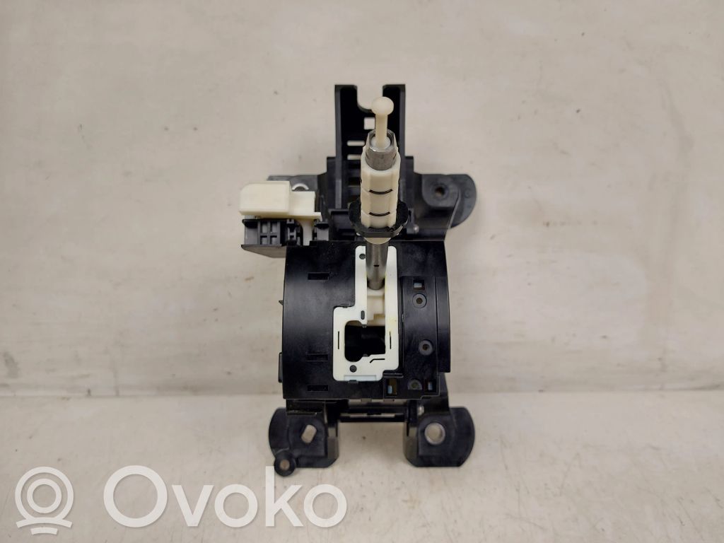 Gear shifter/selector   BCKA46100B