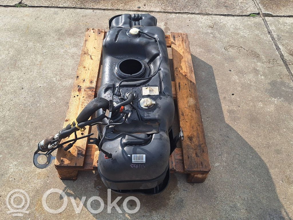 Polttoainesäiliö   JB3G9K007AC,P375AZ0710191102