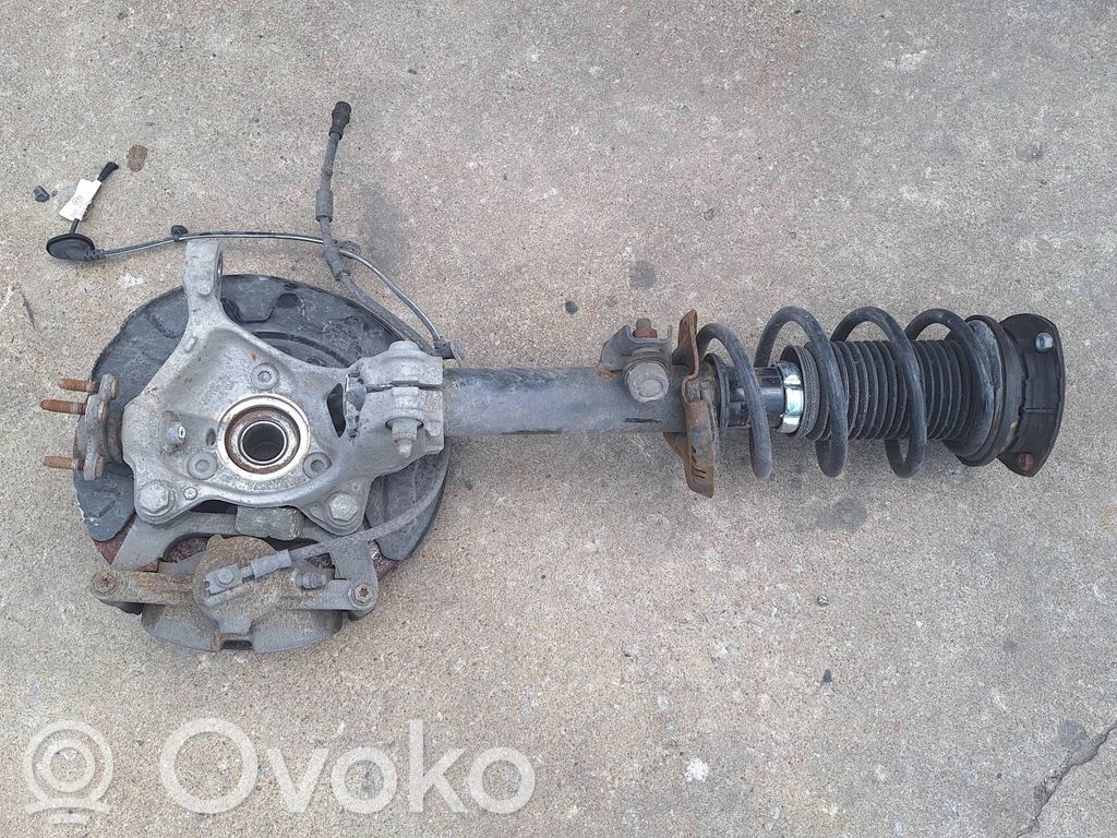 Seat Leon IV Priekšējā riteņa rumbas vārpstas šarnīrs (stupica, capfa) 