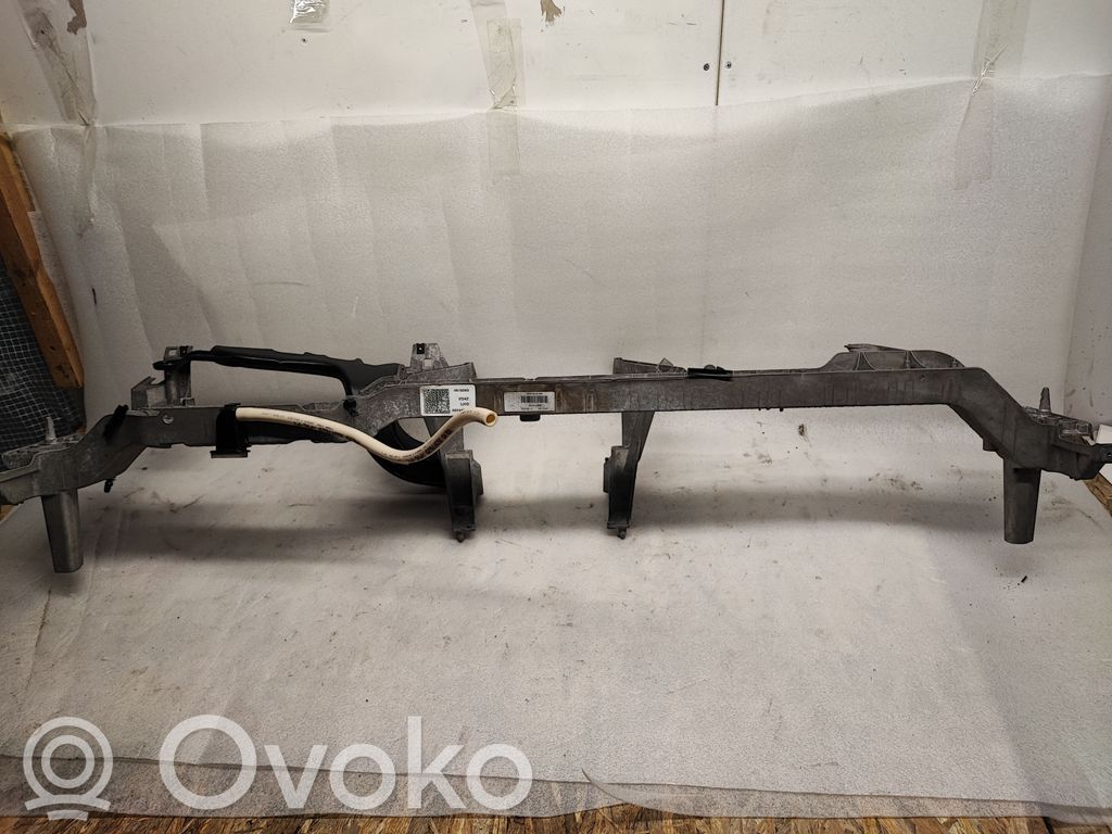 Volvo S90, V90 Travesaño/barra de soporte del panel de instrumentos 