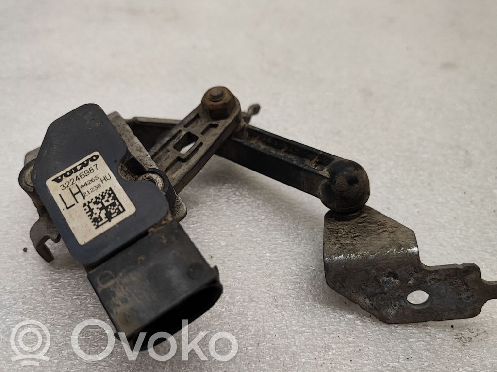 Volvo XC90 Rear air suspension level height sensor 