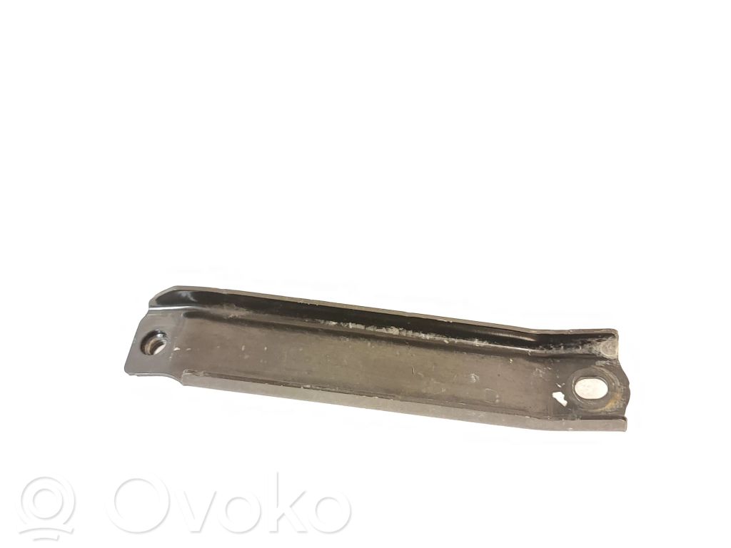 Volvo XC40 Holder (bracket) 