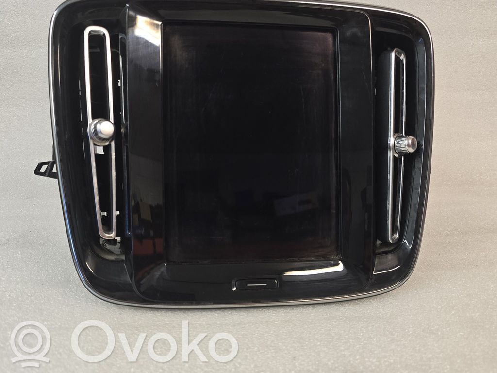 Volvo XC40 Screen/display/small screen 