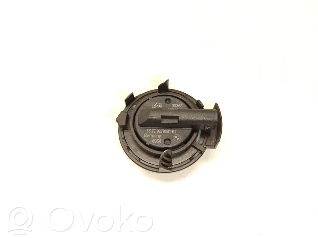 BMW 5 G30 G31 G38 Airbag deployment crash/impact sensor 