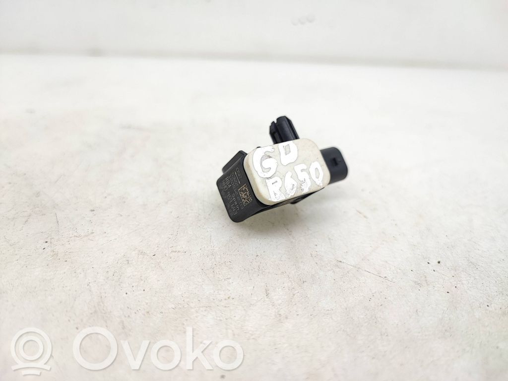 Audi A6 S6 C7 4G Airbag deployment crash/impact sensor 