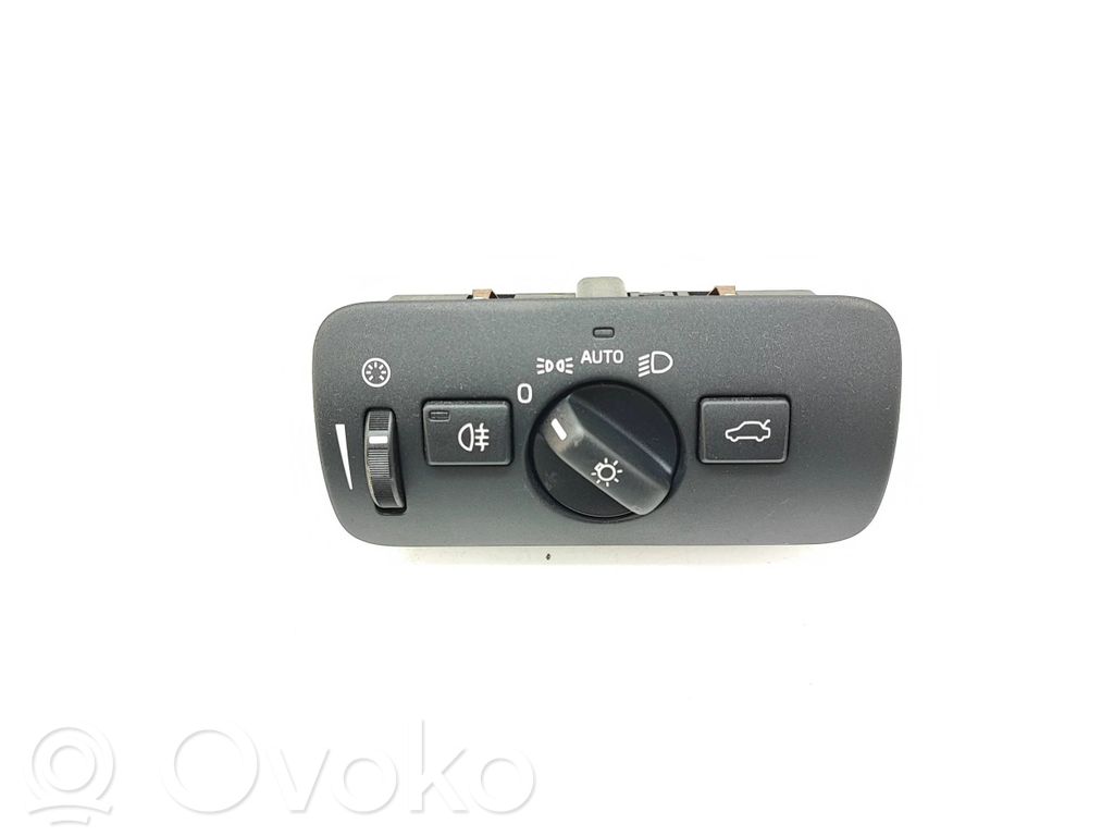 Volvo V40 Light switch 