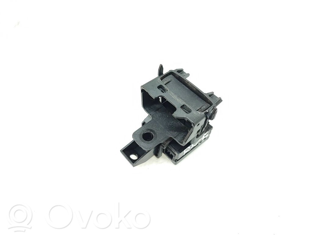 Volvo V40 Ignition key card reader 