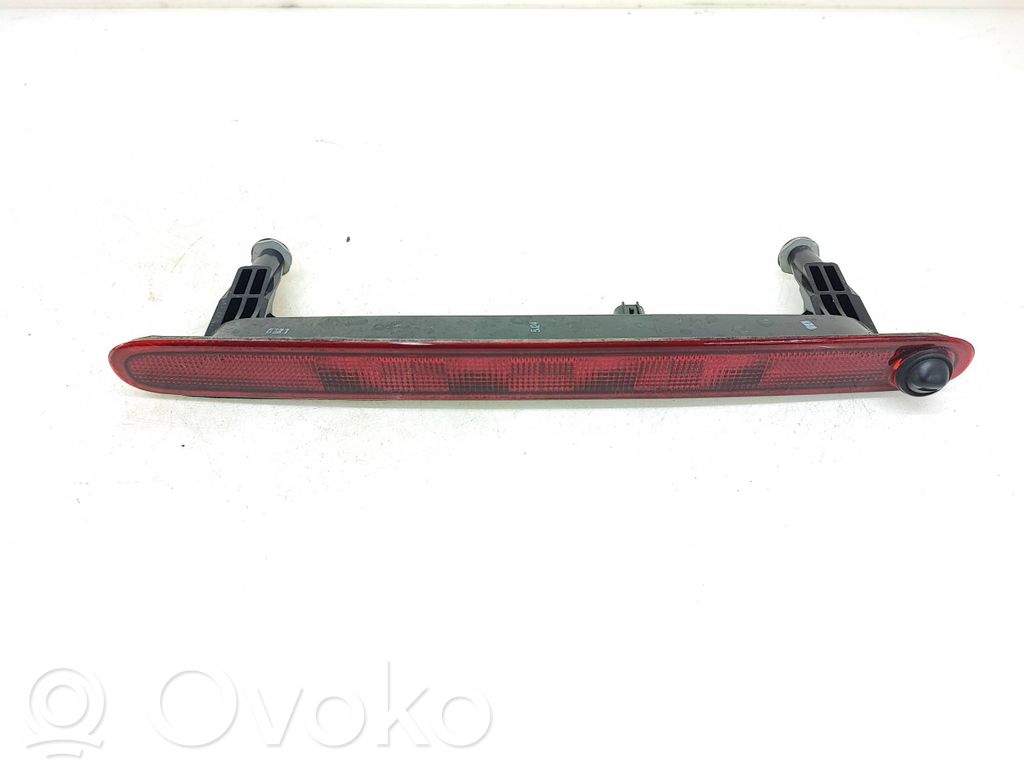 Suzuki Vitara (LY) Third/center stoplight 