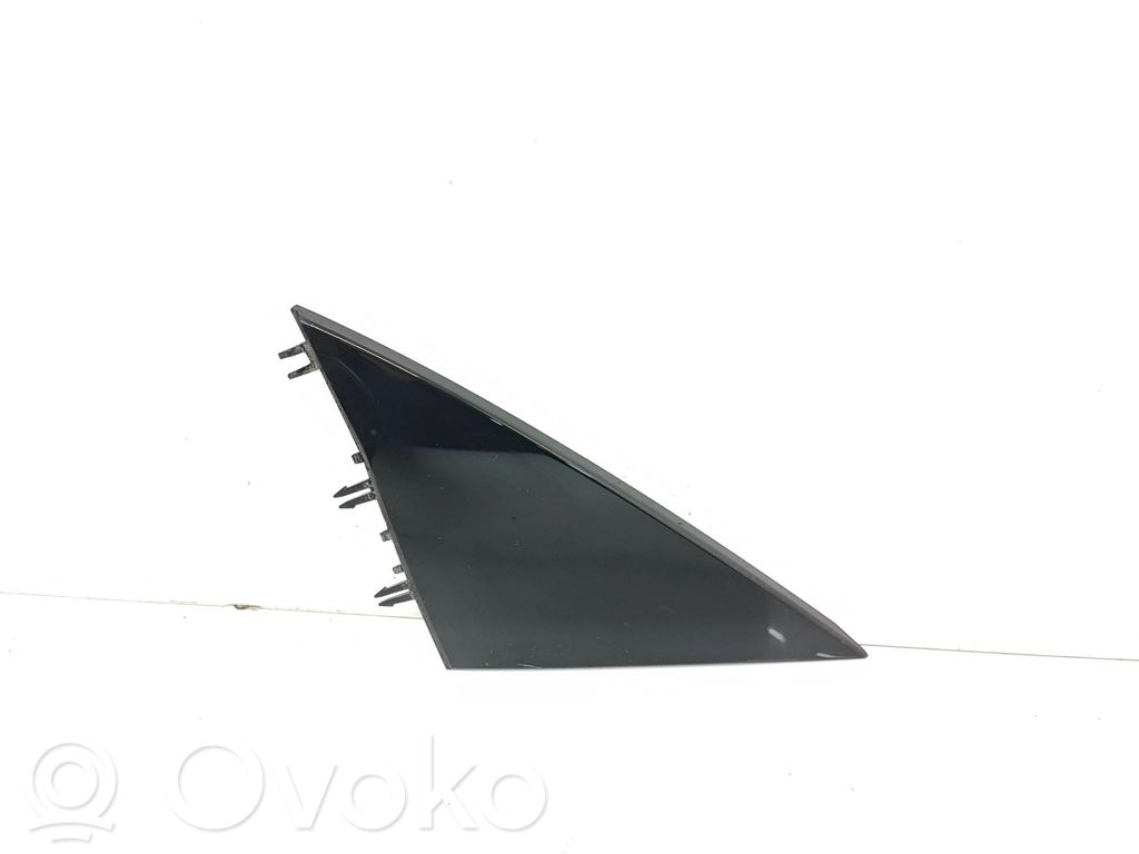 Tesla Model Y Veidrodėlio plastikinė apdaila 