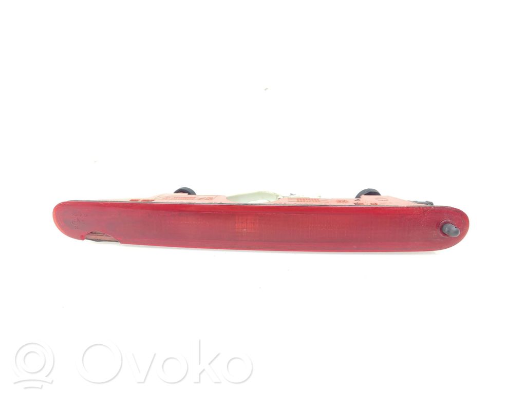 Peugeot Partner Third/center stoplight 