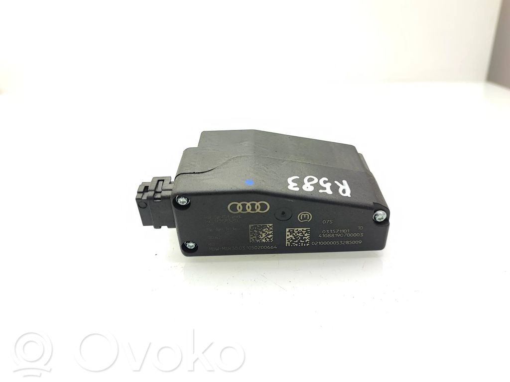 Audi A4 S4 B8 8K Ohjauspyörän lukitus 