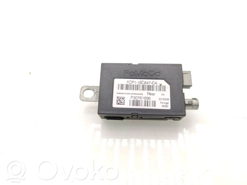 Volvo V60 Antenos stiprintuvas 