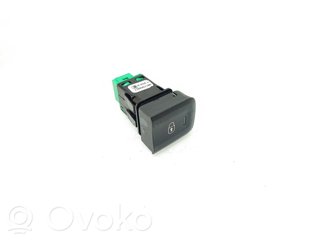 Peugeot Partner III Central locking switch button 