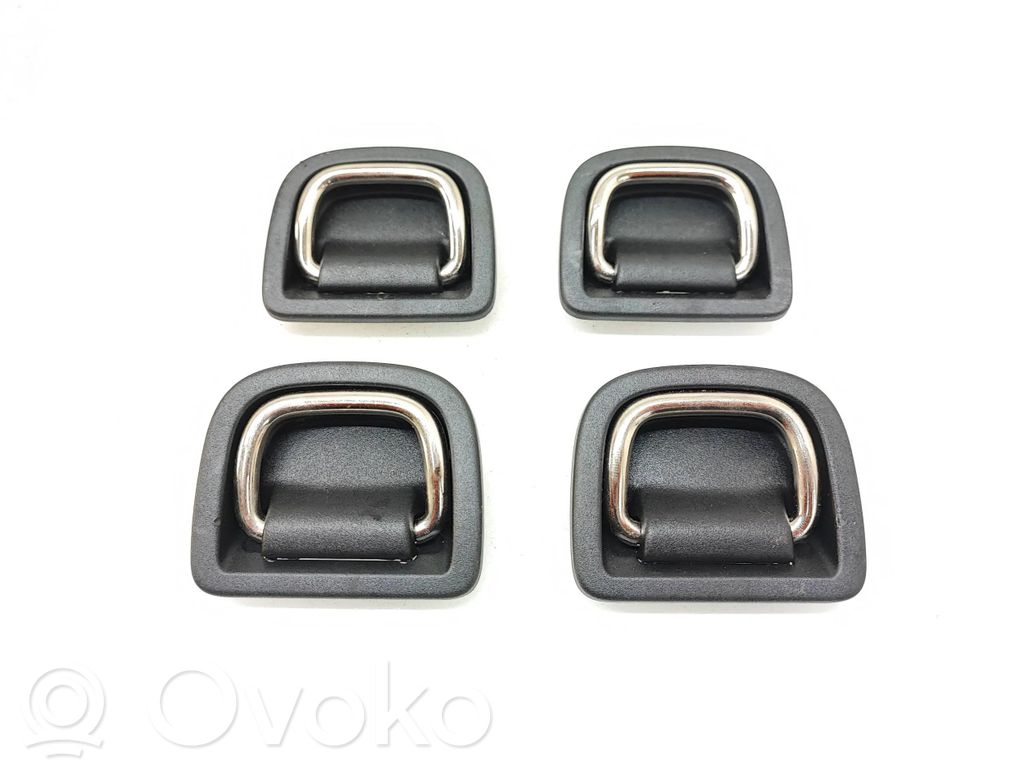 Skoda Kodiaq Tie down hook / loop 