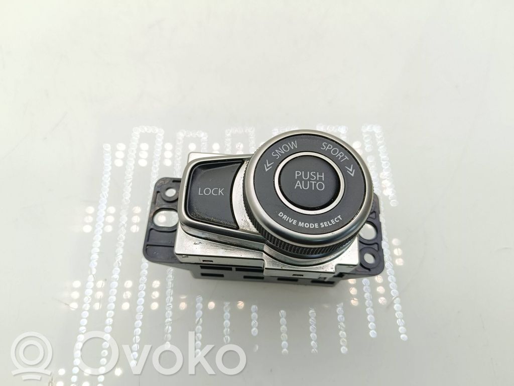 Suzuki Vitara (LY) Differential lock switch 