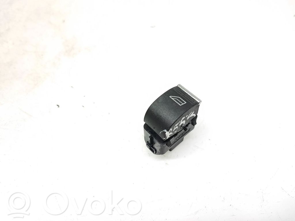 Ford Focus Electric window control switch 