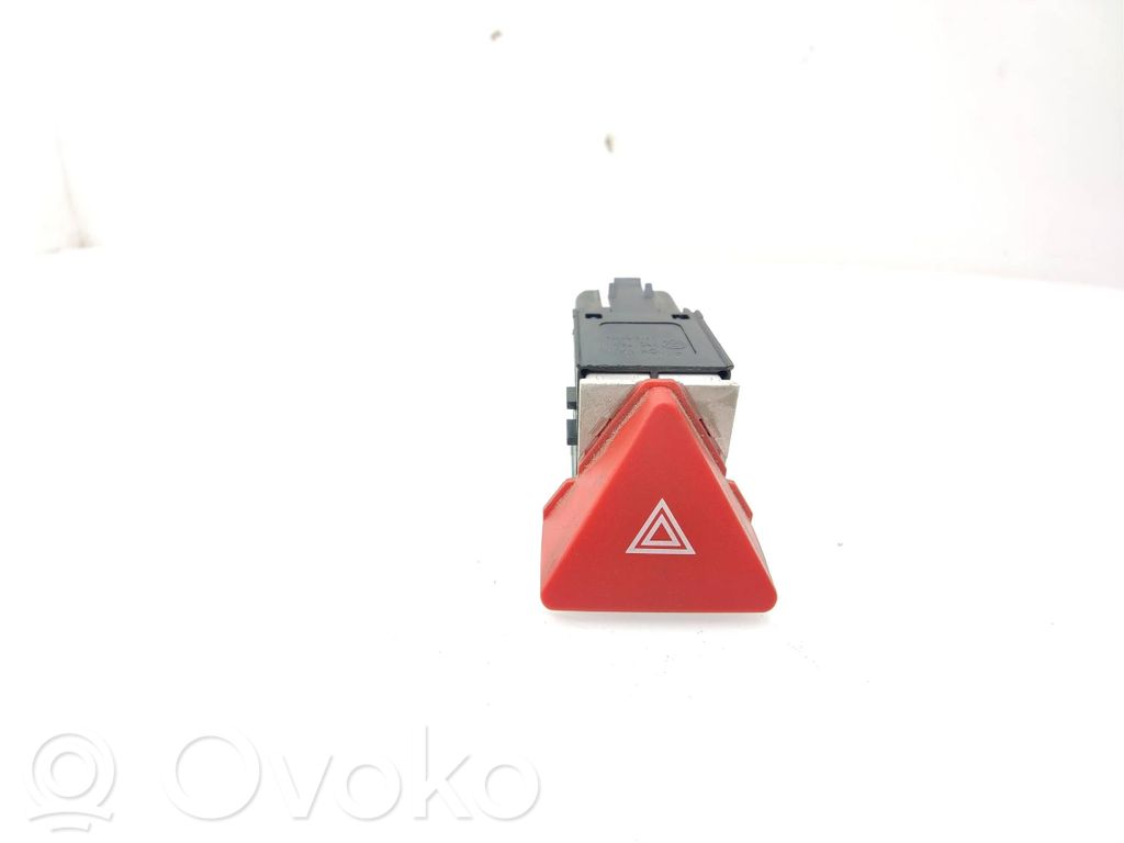 Volkswagen Caddy Hazard light switch 