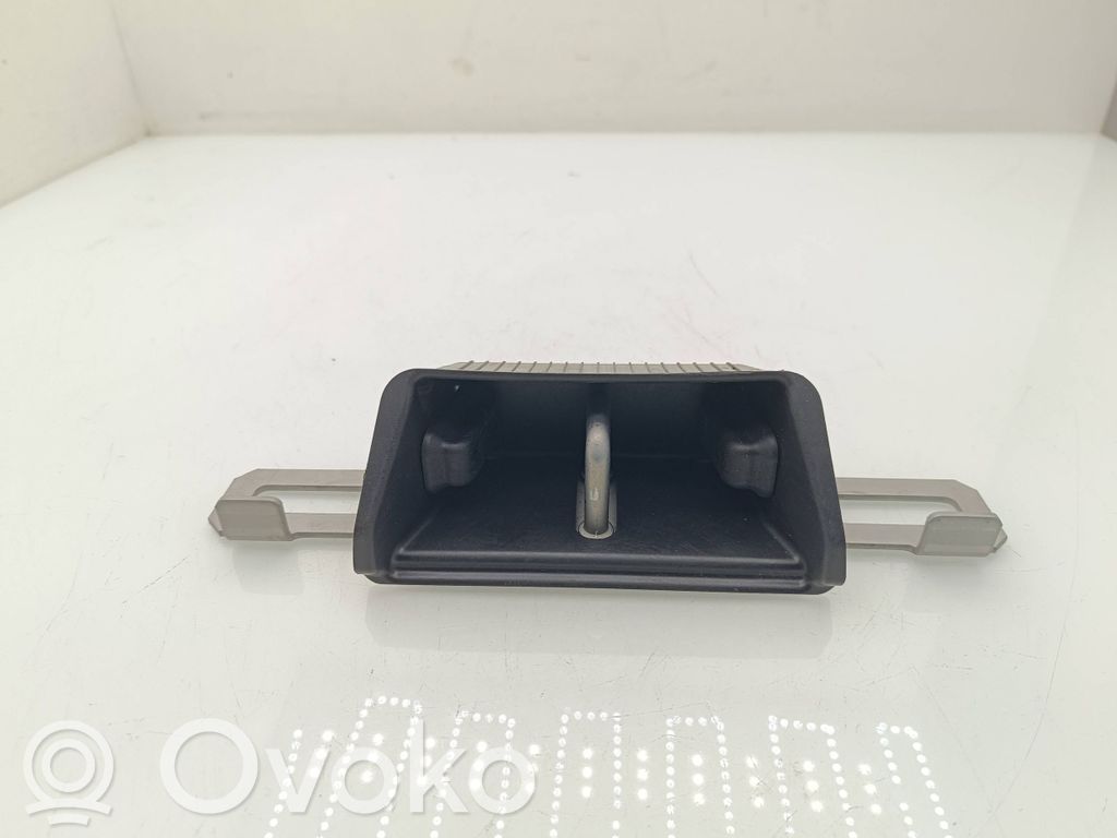 Polestar 2 Trunk lock loop 