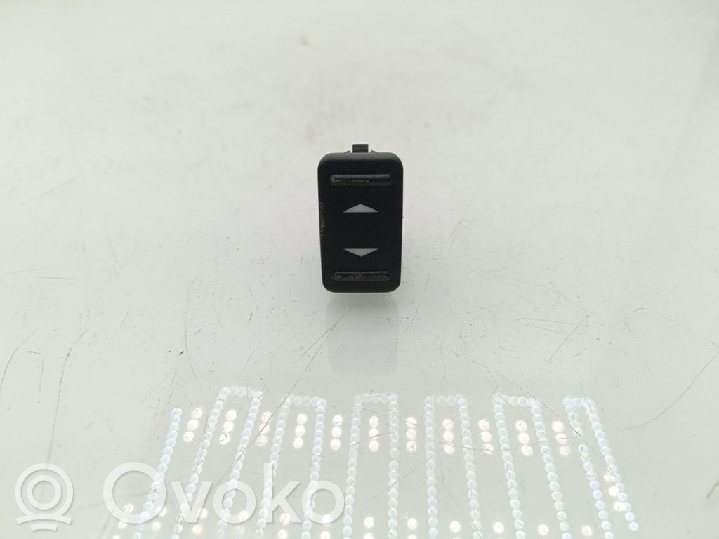 Ford Mondeo MK IV Electric window control switch 