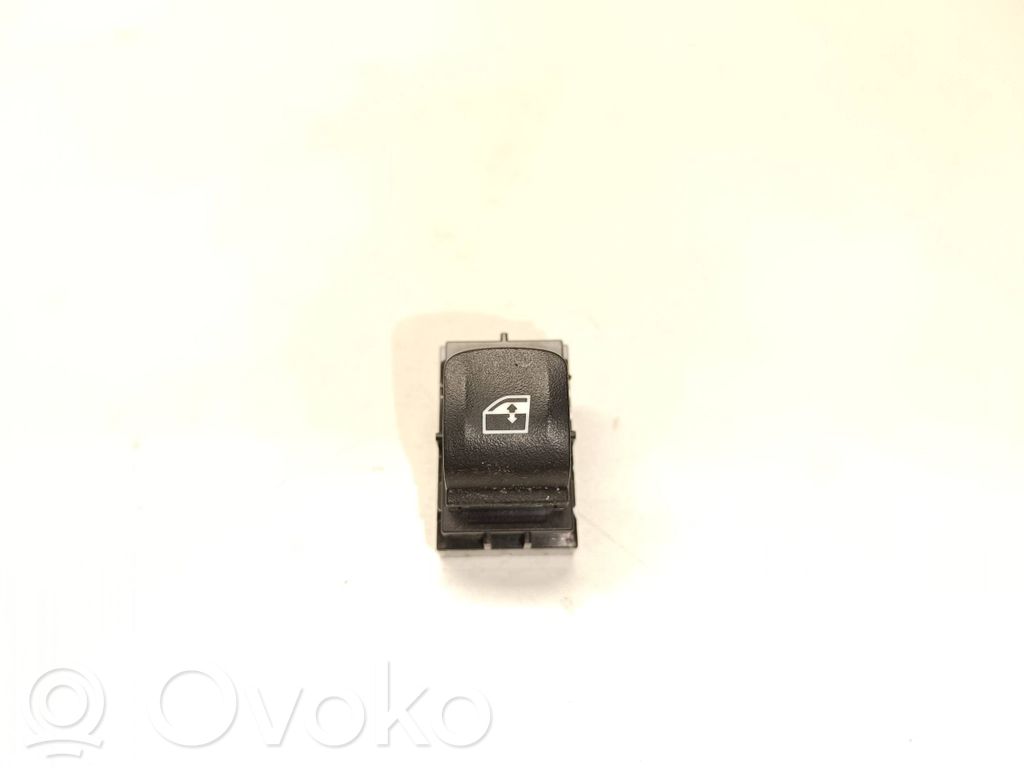 BMW 5 G30 G31 G38 Interruptor del elevalunas eléctrico 