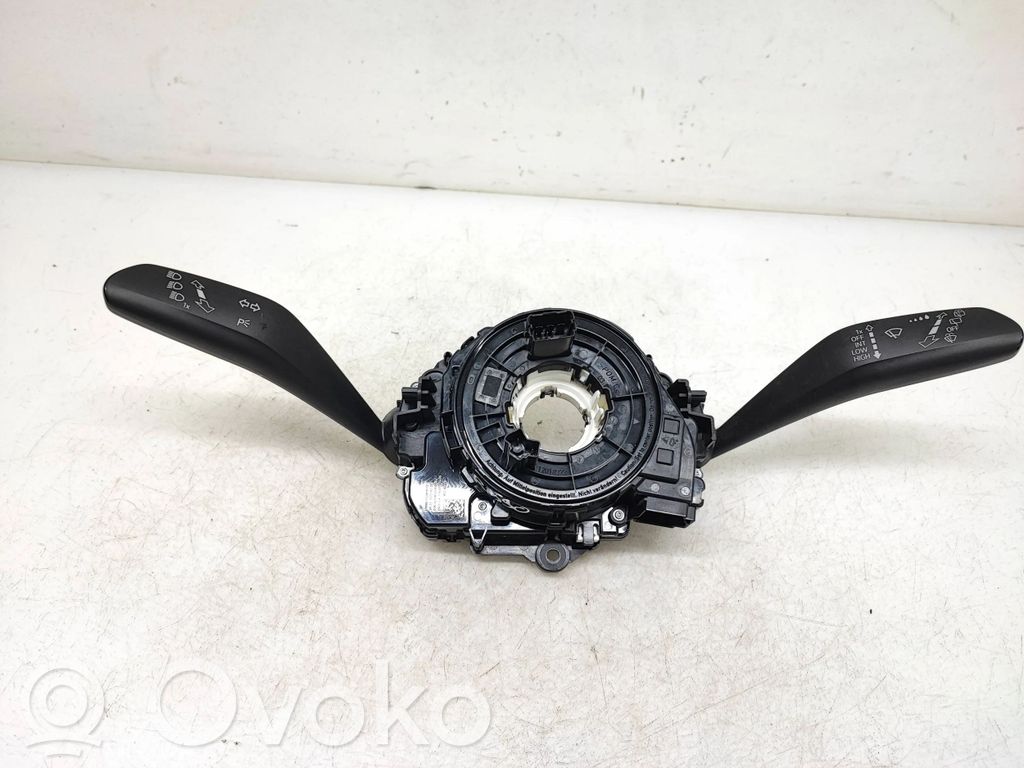 Volkswagen ID.4 Commodo, commande essuie-glace/phare 