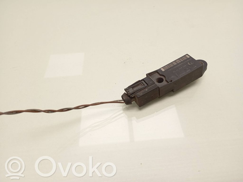 Mercedes-Benz E W211 Airbagsensor Crashsensor Drucksensor 